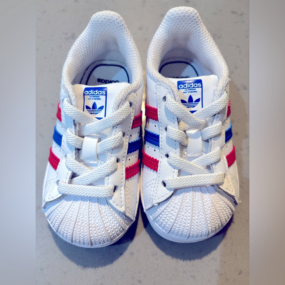 Adidas Toddler Superstar White Blue Scarlet Sneakers with elastic laces, size 5.